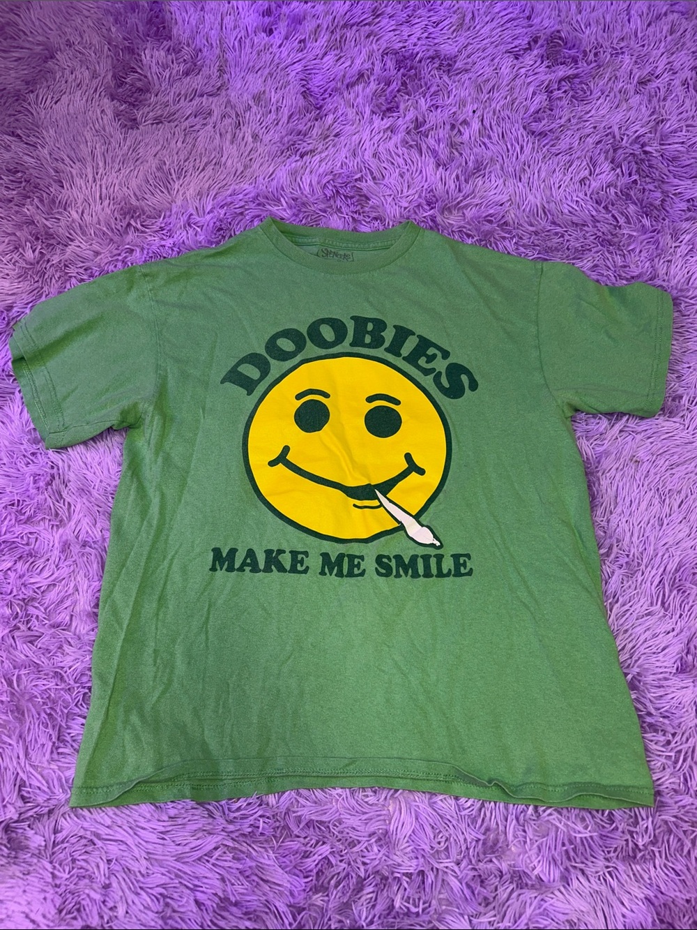 Doobies Smiley Face Graphic Tee - Green & Yellow